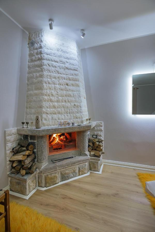 Vila 1 Korce Extérieur photo