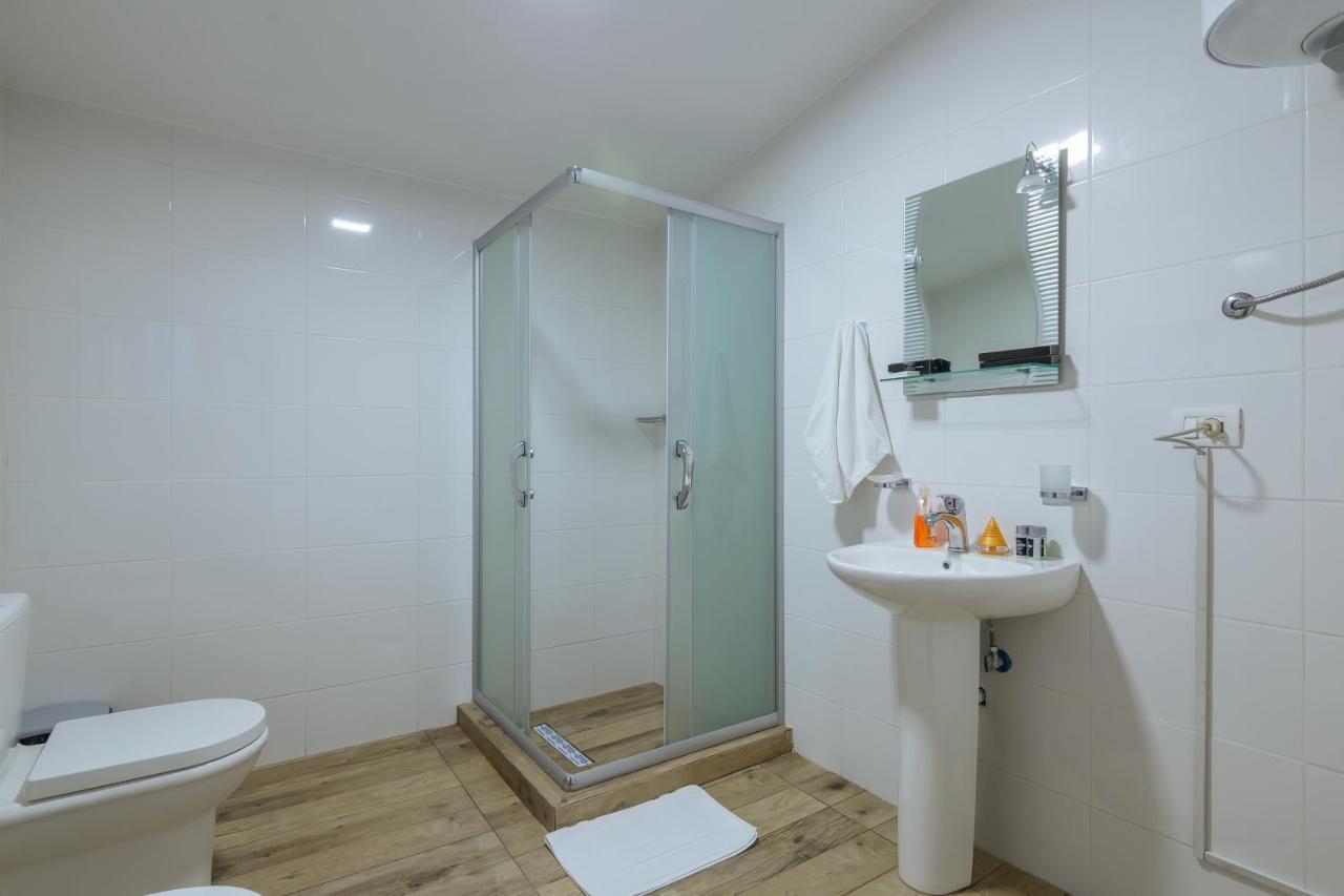 Vila 1 Korce Extérieur photo